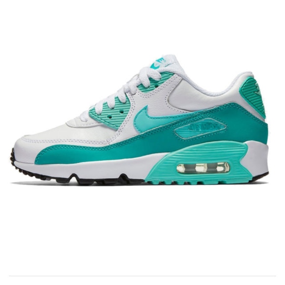 Nike Shoes - 🎂Womens/Girls Nike Air Max 90 (Size 7y/8.5w)🆕